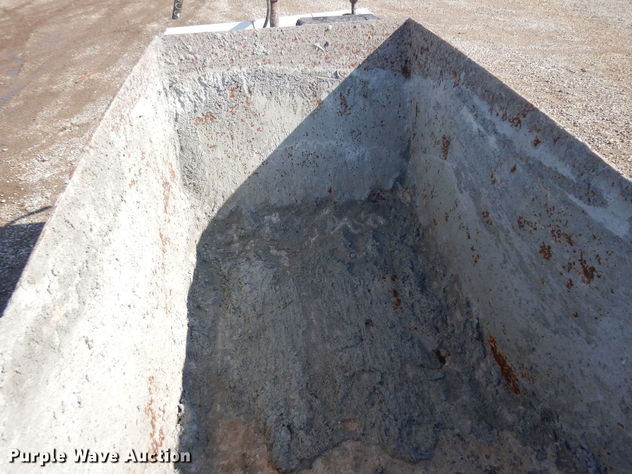 Indy IPB16 concrete buggy in Tonganoxie, KS Item IG9208 sold Purple