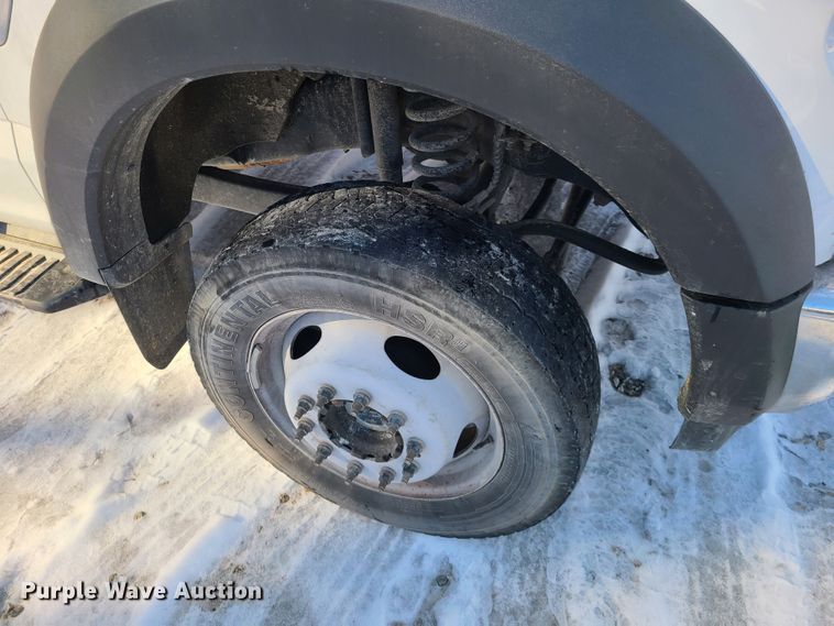 image for item DN6004 2017 Ford F450 Super Duty  utility / service truck