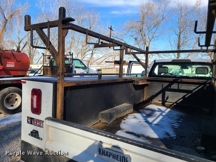 image for item DN6005 2018 Ford F450 Super Duty  utility / service truck