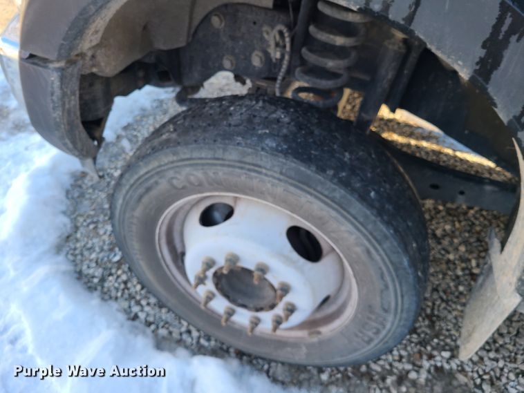 image for item DN6005 2018 Ford F450 Super Duty  utility / service truck