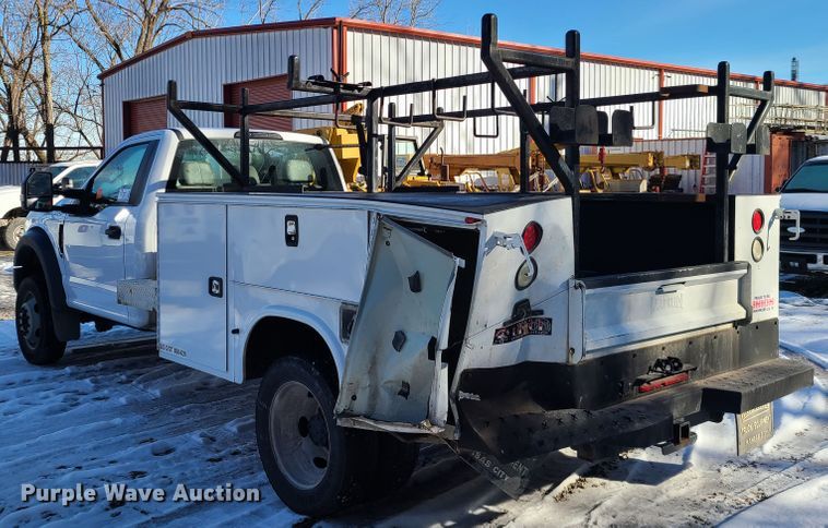 image for item DN6006 2018 Ford F450 Super Duty  utility / service truck