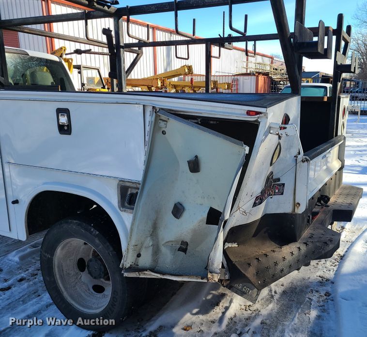 image for item DN6006 2018 Ford F450 Super Duty  utility / service truck