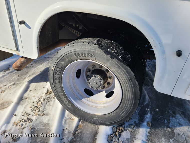 image for item DN6006 2018 Ford F450 Super Duty  utility / service truck