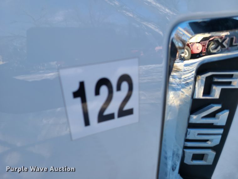 image for item DN6006 2018 Ford F450 Super Duty  utility / service truck