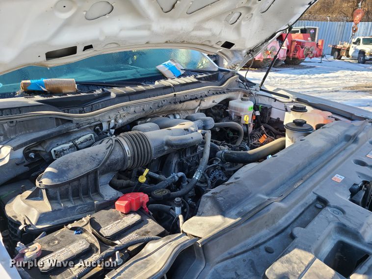 image for item DN6006 2018 Ford F450 Super Duty  utility / service truck