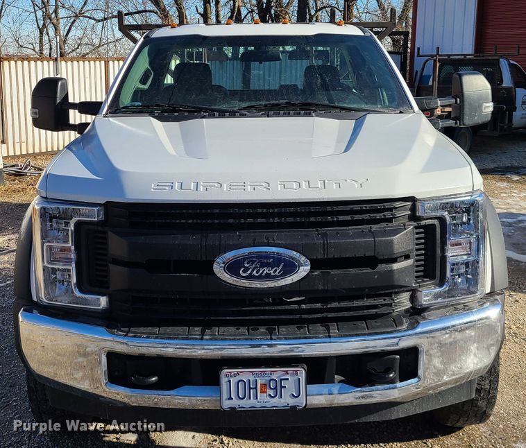 image for item DN6007 2018 Ford F450 Super Duty  utility / service truck