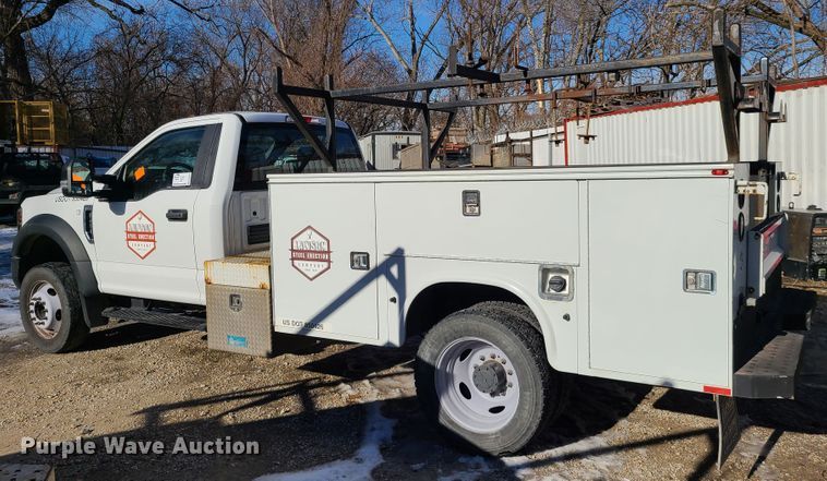 image for item DN6007 2018 Ford F450 Super Duty  utility / service truck