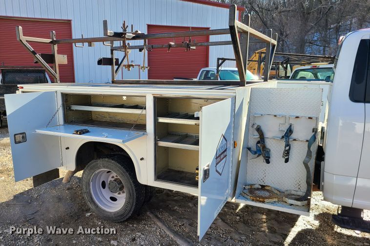 image for item DN6007 2018 Ford F450 Super Duty  utility / service truck