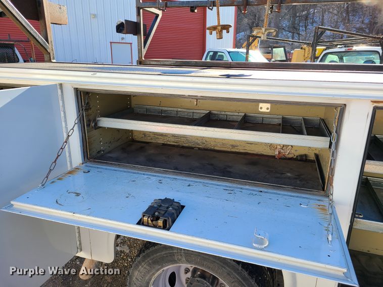 image for item DN6007 2018 Ford F450 Super Duty  utility / service truck