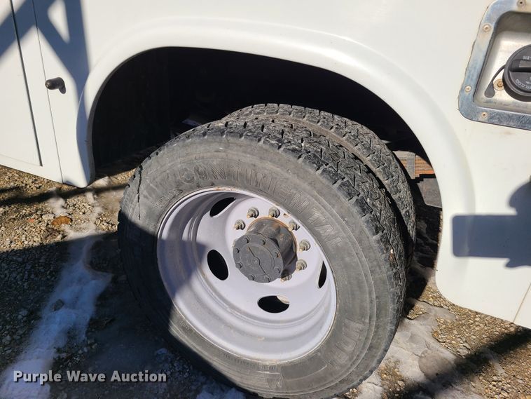 image for item DN6007 2018 Ford F450 Super Duty  utility / service truck