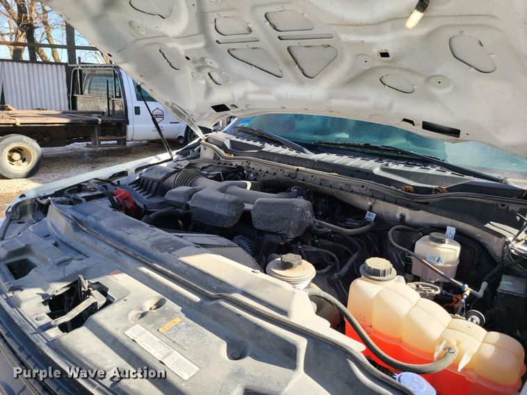 image for item DN6008 2018 Ford F250 Super Duty  SuperCab utility bed pickup truck