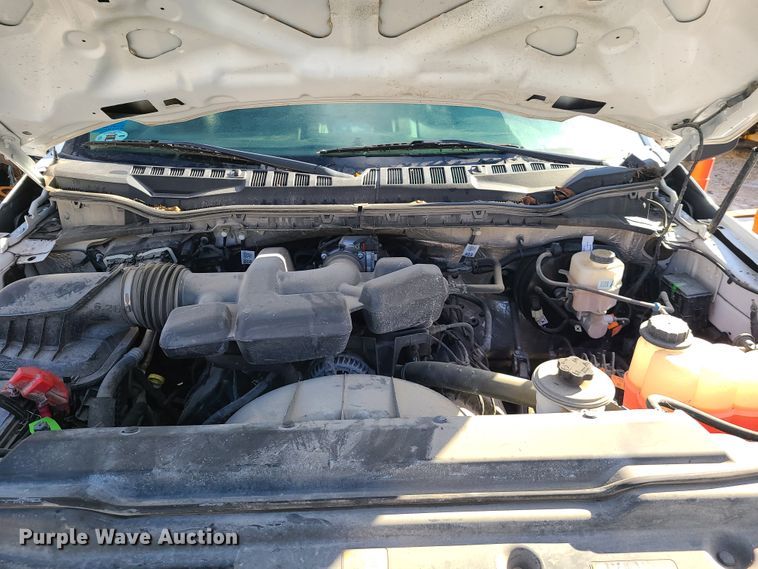 image for item DN6008 2018 Ford F250 Super Duty  SuperCab utility bed pickup truck