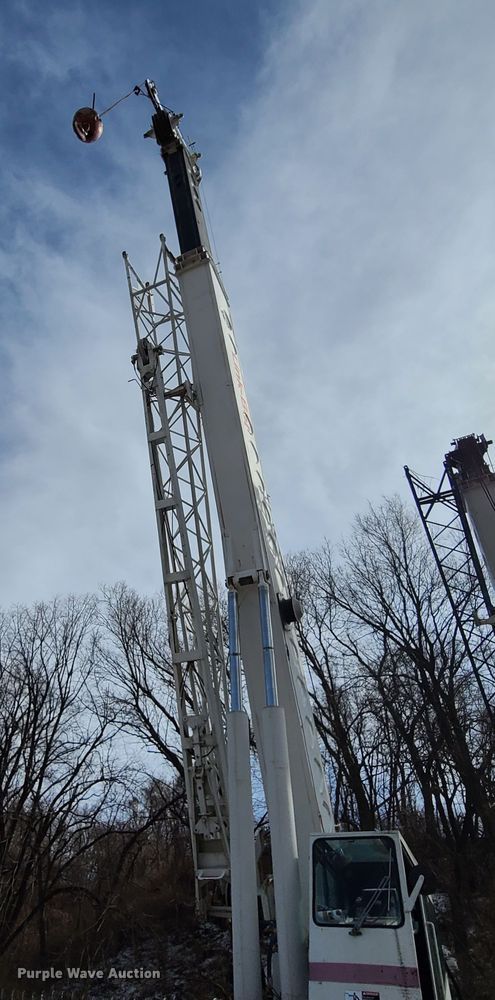 image for item DN6009 1993 Link Belt HSP-8050  crane