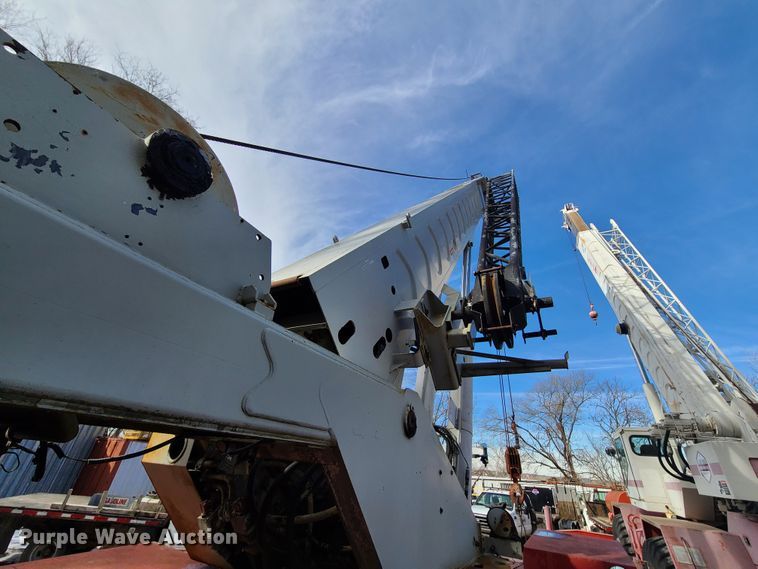 image for item DN6010 1991 Link Belt HSP-8050  crane