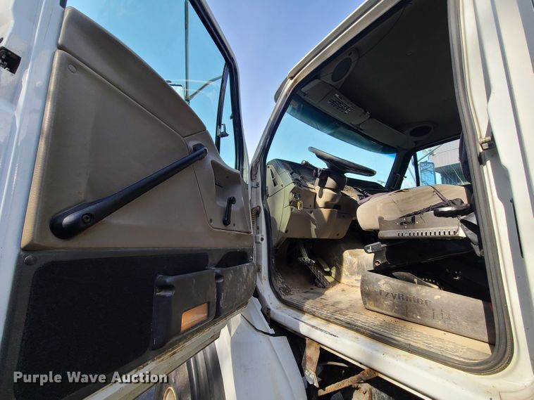 image for item DN6012 2006 Sterling L-Line  crane truck