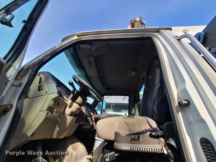 image for item DN6012 2006 Sterling L-Line  crane truck