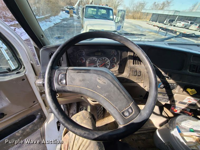 image for item DN6012 2006 Sterling L-Line  crane truck