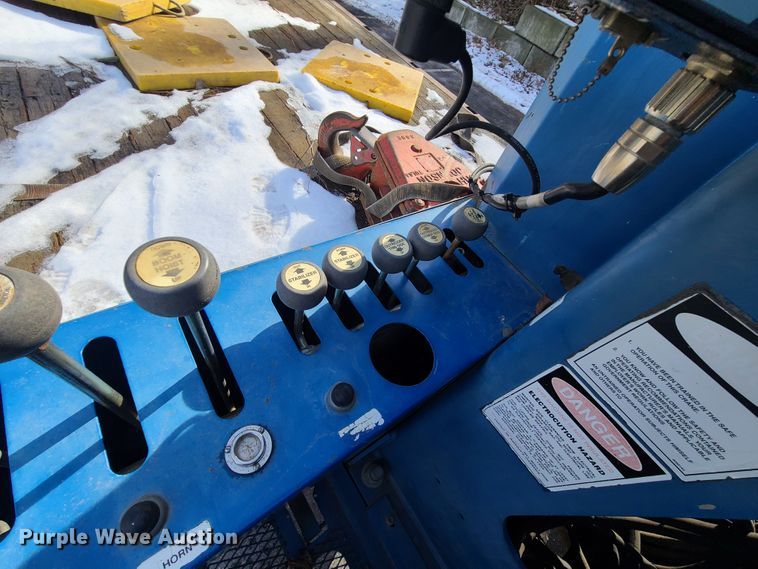 image for item DN6012 2006 Sterling L-Line  crane truck