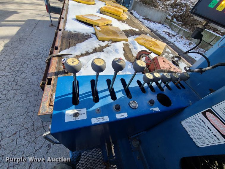 image for item DN6012 2006 Sterling L-Line  crane truck