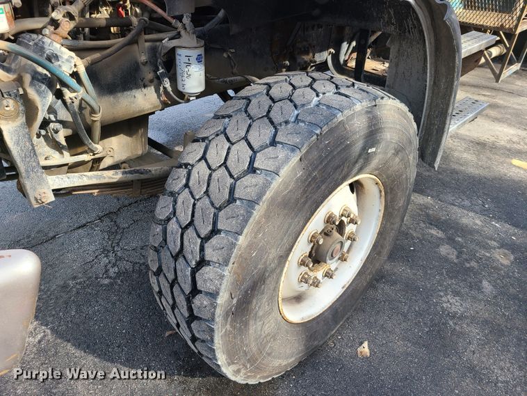 image for item DN6012 2006 Sterling L-Line  crane truck