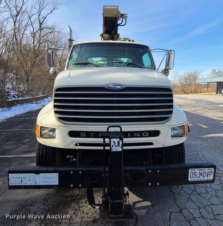 image for item DN6013 2001 Sterling L-Line  crane truck