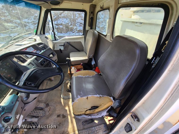 image for item DN6013 2001 Sterling L-Line  crane truck