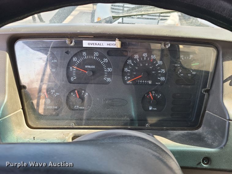 image for item DN6013 2001 Sterling L-Line  crane truck