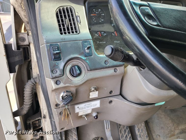 image for item DN6013 2001 Sterling L-Line  crane truck