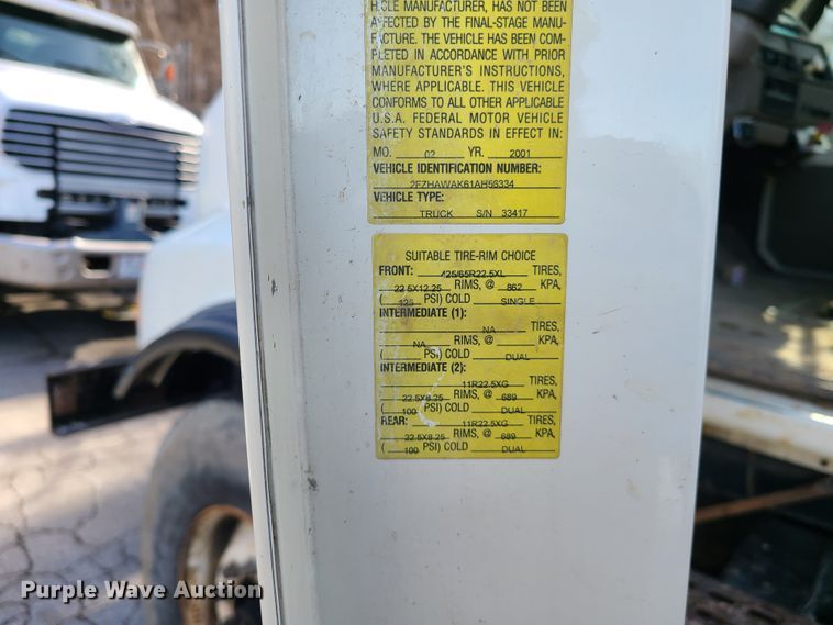 image for item DN6013 2001 Sterling L-Line  crane truck