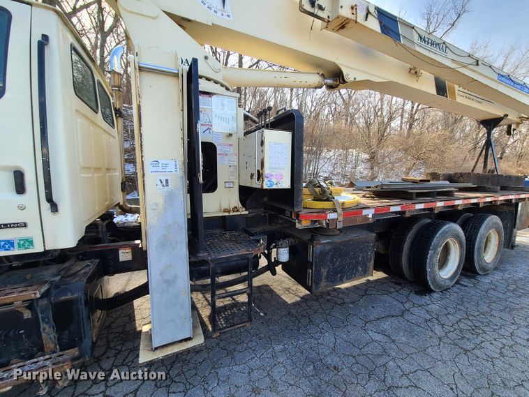 image for item DN6013 2001 Sterling L-Line  crane truck