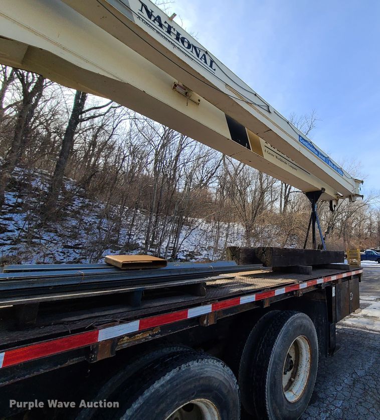 image for item DN6013 2001 Sterling L-Line  crane truck