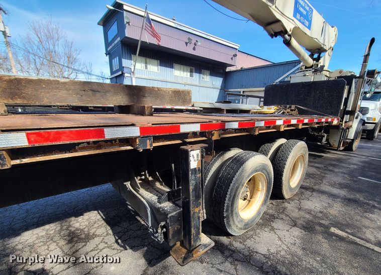 image for item DN6013 2001 Sterling L-Line  crane truck