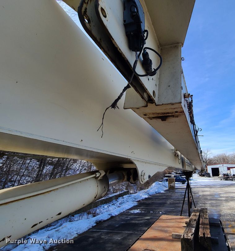 image for item DN6013 2001 Sterling L-Line  crane truck