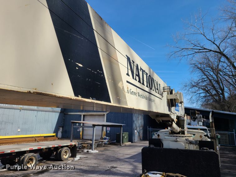 image for item DN6013 2001 Sterling L-Line  crane truck