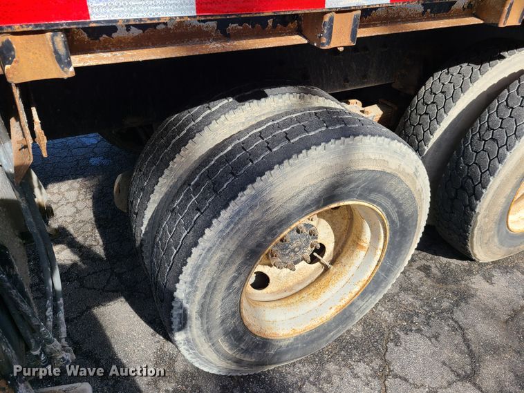 image for item DN6013 2001 Sterling L-Line  crane truck