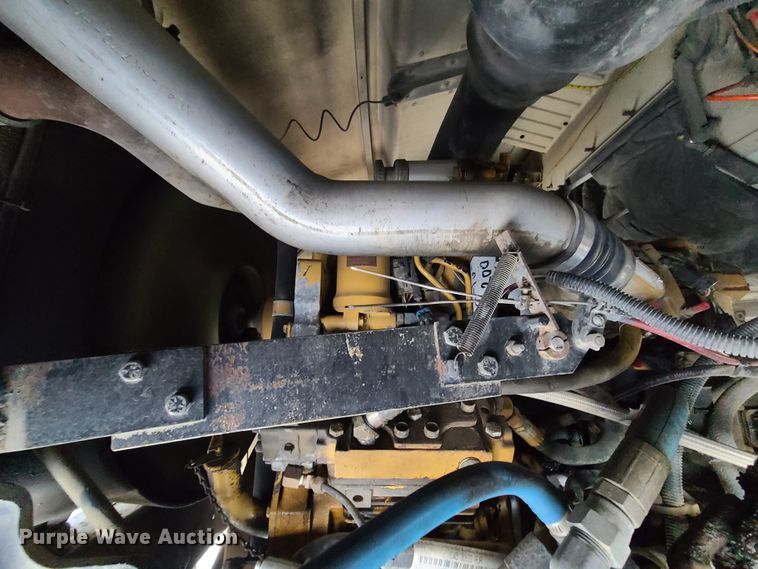 image for item DN6013 2001 Sterling L-Line  crane truck