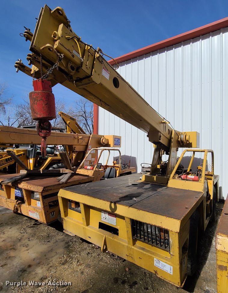 image for item DN6017 Broderson IC-80-2-D  crane