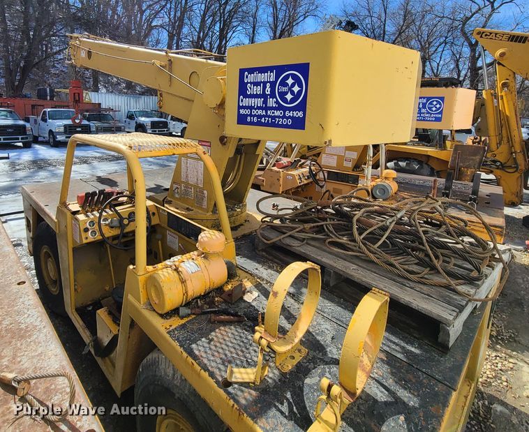 image for item DN6017 Broderson IC-80-2-D  crane