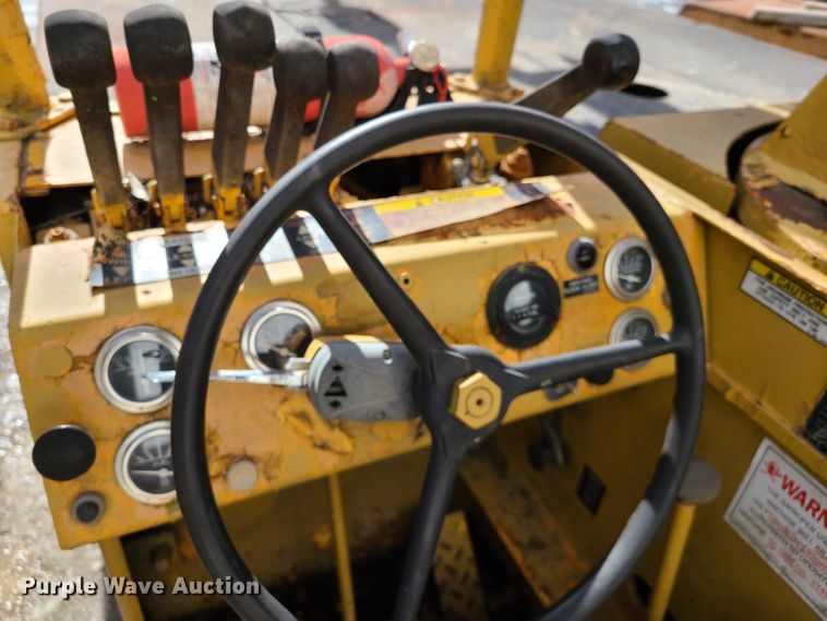 image for item DN6017 Broderson IC-80-2-D  crane