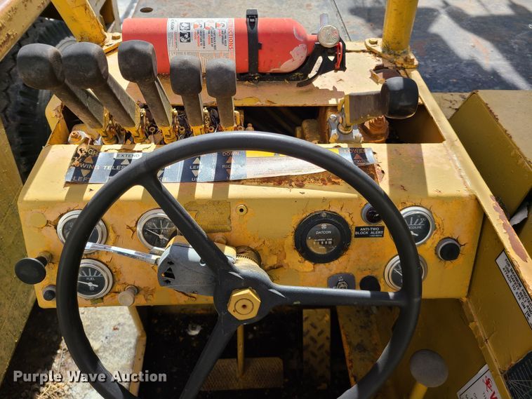 image for item DN6017 Broderson IC-80-2-D  crane