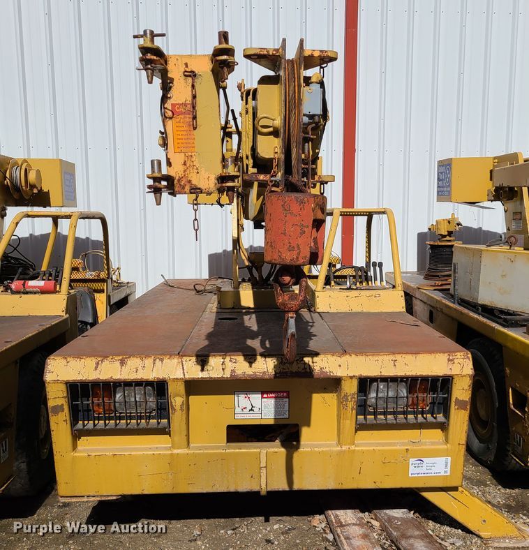 image for item DN6018 Broderson IC-80-2-D  crane