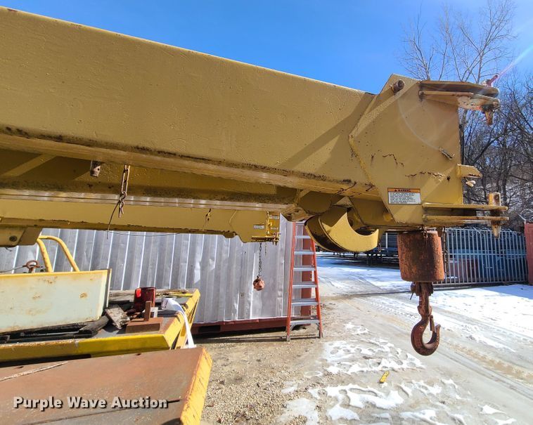 image for item DN6018 Broderson IC-80-2-D  crane
