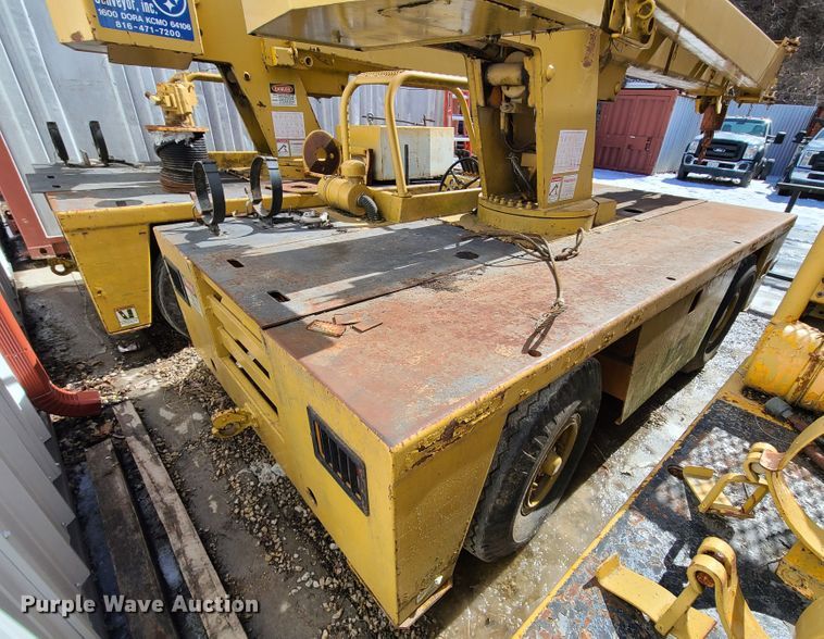 image for item DN6018 Broderson IC-80-2-D  crane