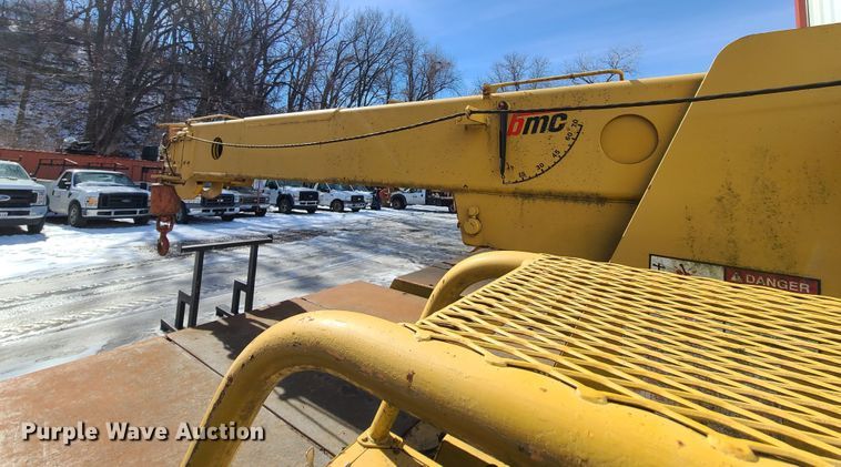 image for item DN6018 Broderson IC-80-2-D  crane