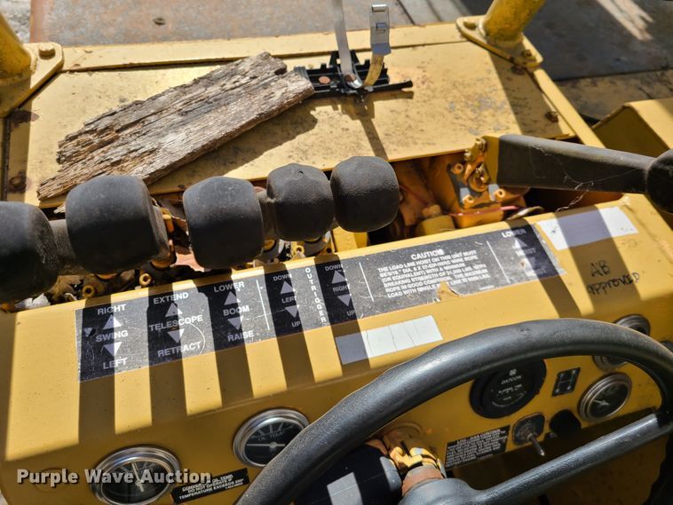 image for item DN6018 Broderson IC-80-2-D  crane