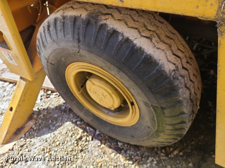 image for item DN6018 Broderson IC-80-2-D  crane