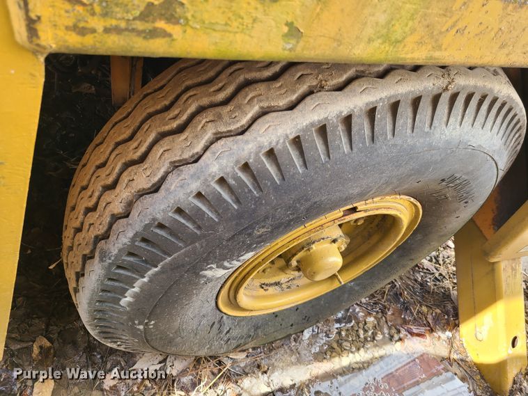 image for item DN6018 Broderson IC-80-2-D  crane