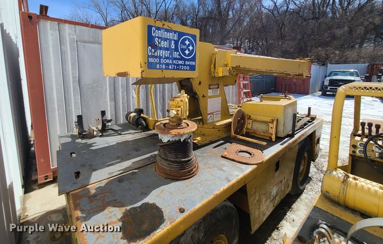 image for item DN6019 Broderson IC-80-2-D  crane