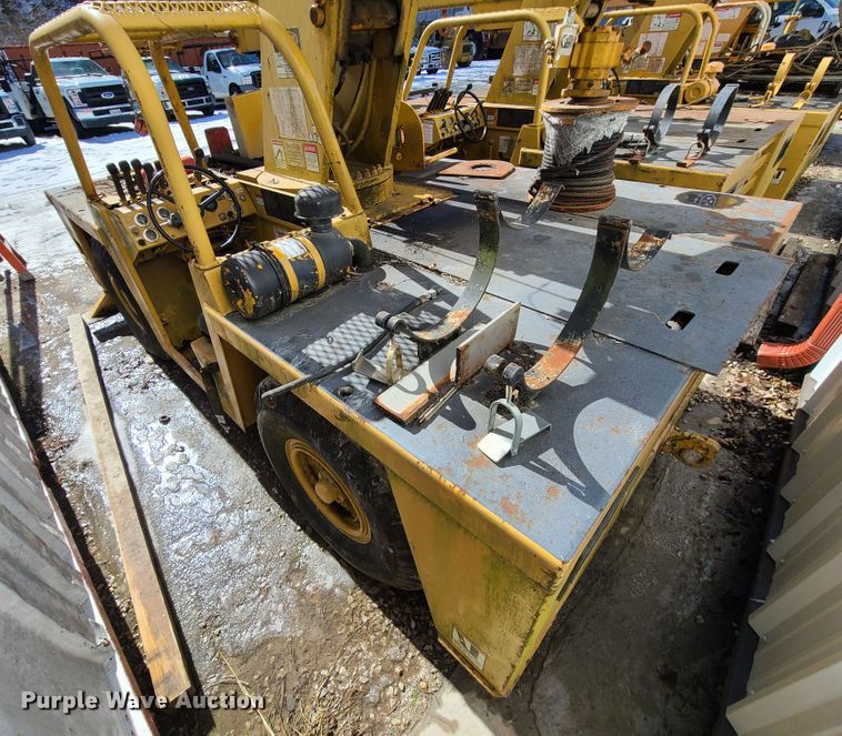 image for item DN6019 Broderson IC-80-2-D  crane