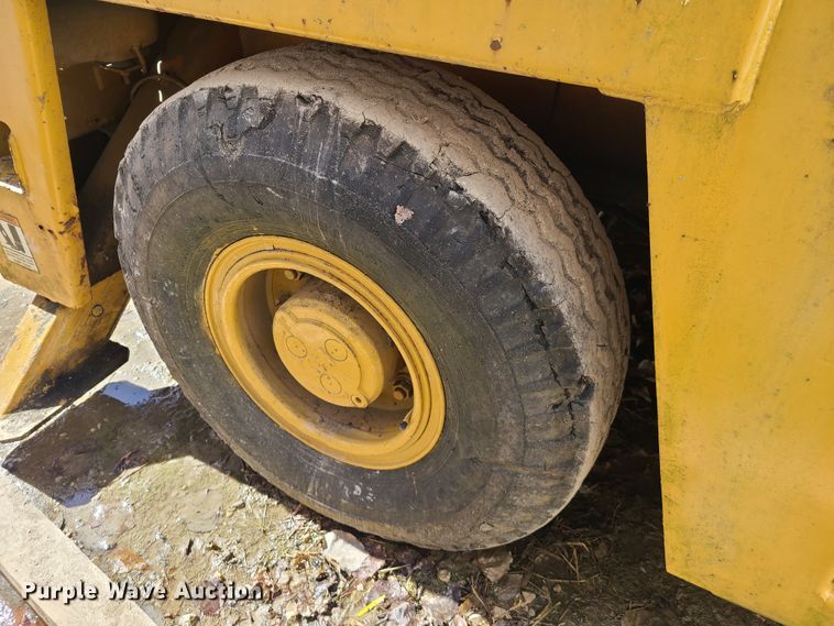 image for item DN6019 Broderson IC-80-2-D  crane